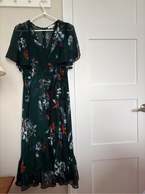 Calvin Klein - Floral Wrap Midi Dress in Dark Green